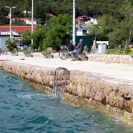 Apartman By The Sea Starigrad, Paklenica - 6586 *