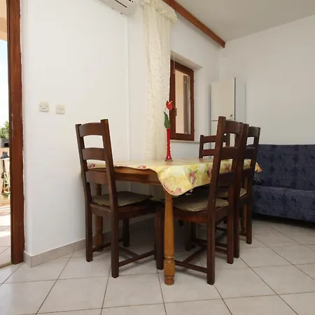 公寓 By The Sea Starigrad, Paklenica - 6586 *